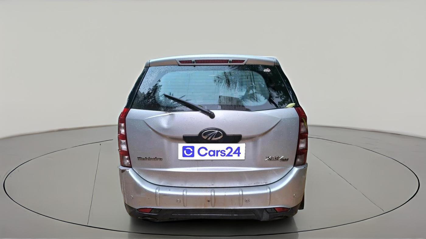 2013 Mahindra XUV500 W8, Diesel, Manual, 1,01,912 km, exterior