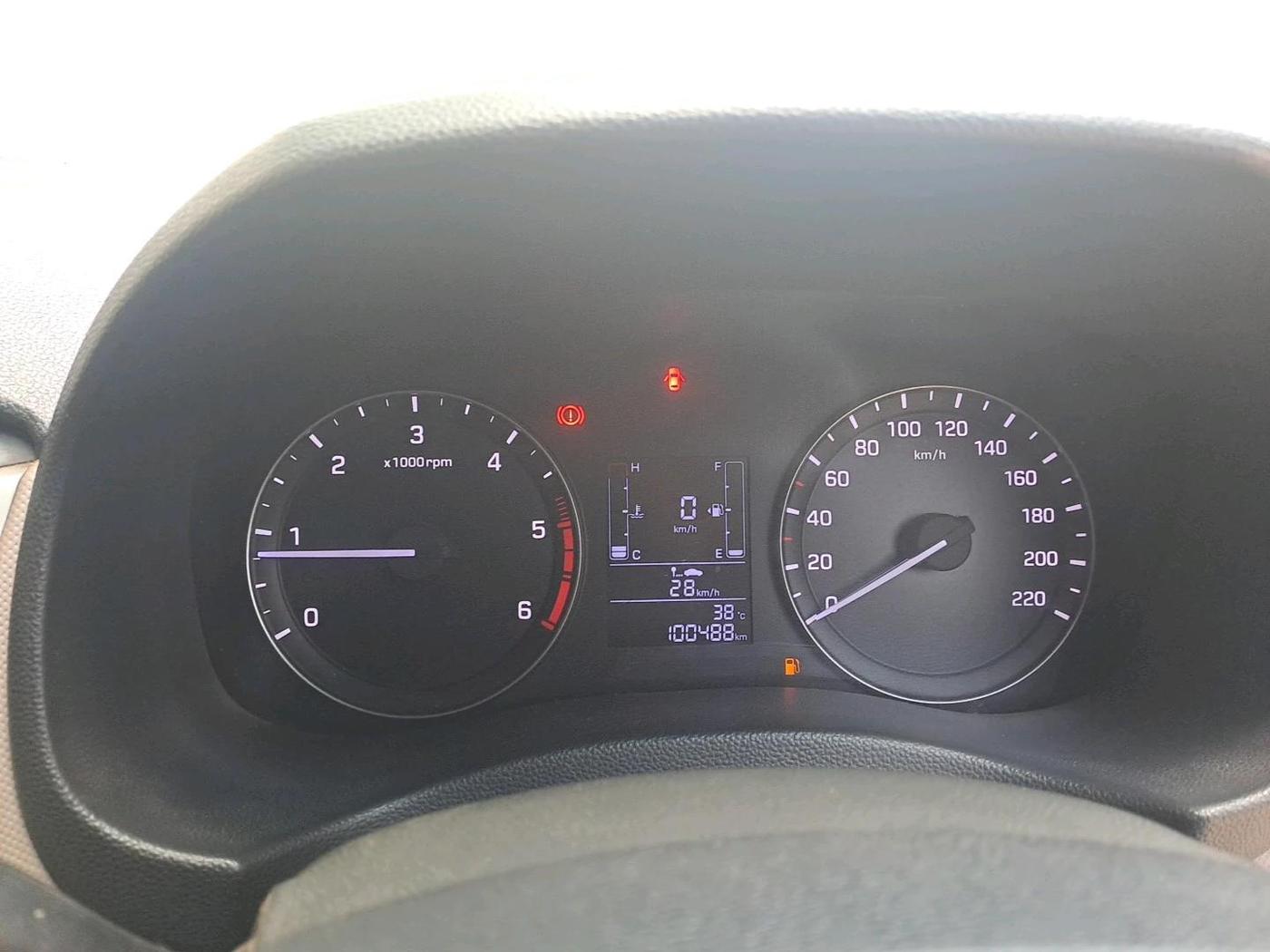 2016 Hyundai Creta SX 1.6 DIESEL, Diesel, Manual, 1,00,488 km, interior
