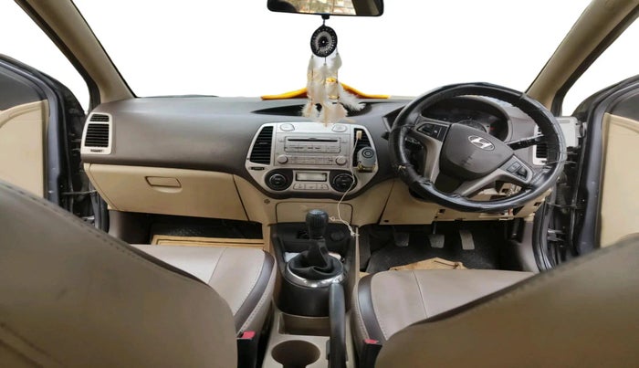 2011 Hyundai i20 SPORTZ 1.2, Petrol, Manual, 1,05,086 km, interior