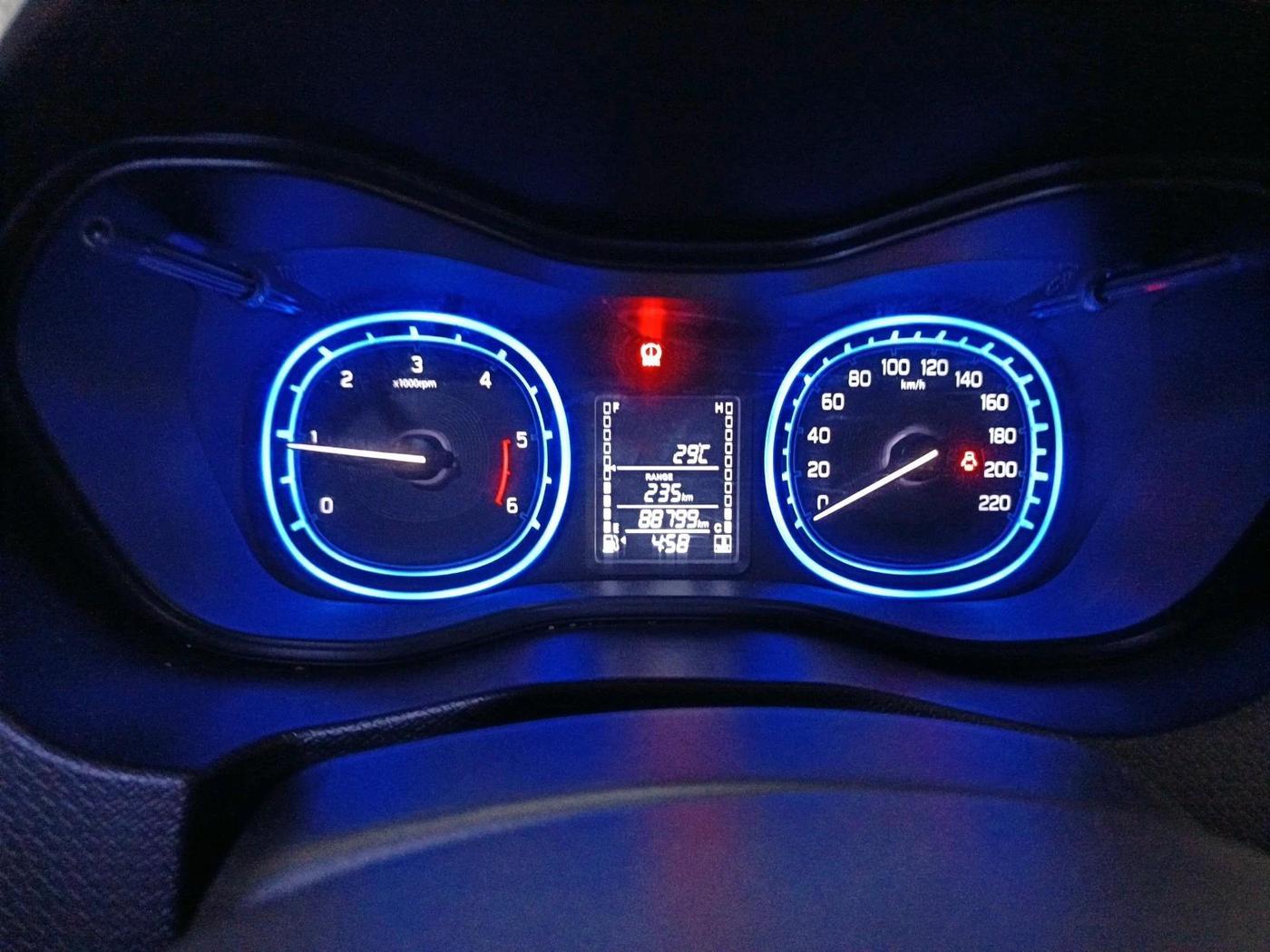 2019 Maruti Vitara Brezza ZDI PLUS, Diesel, Manual, 88,799 km, interior