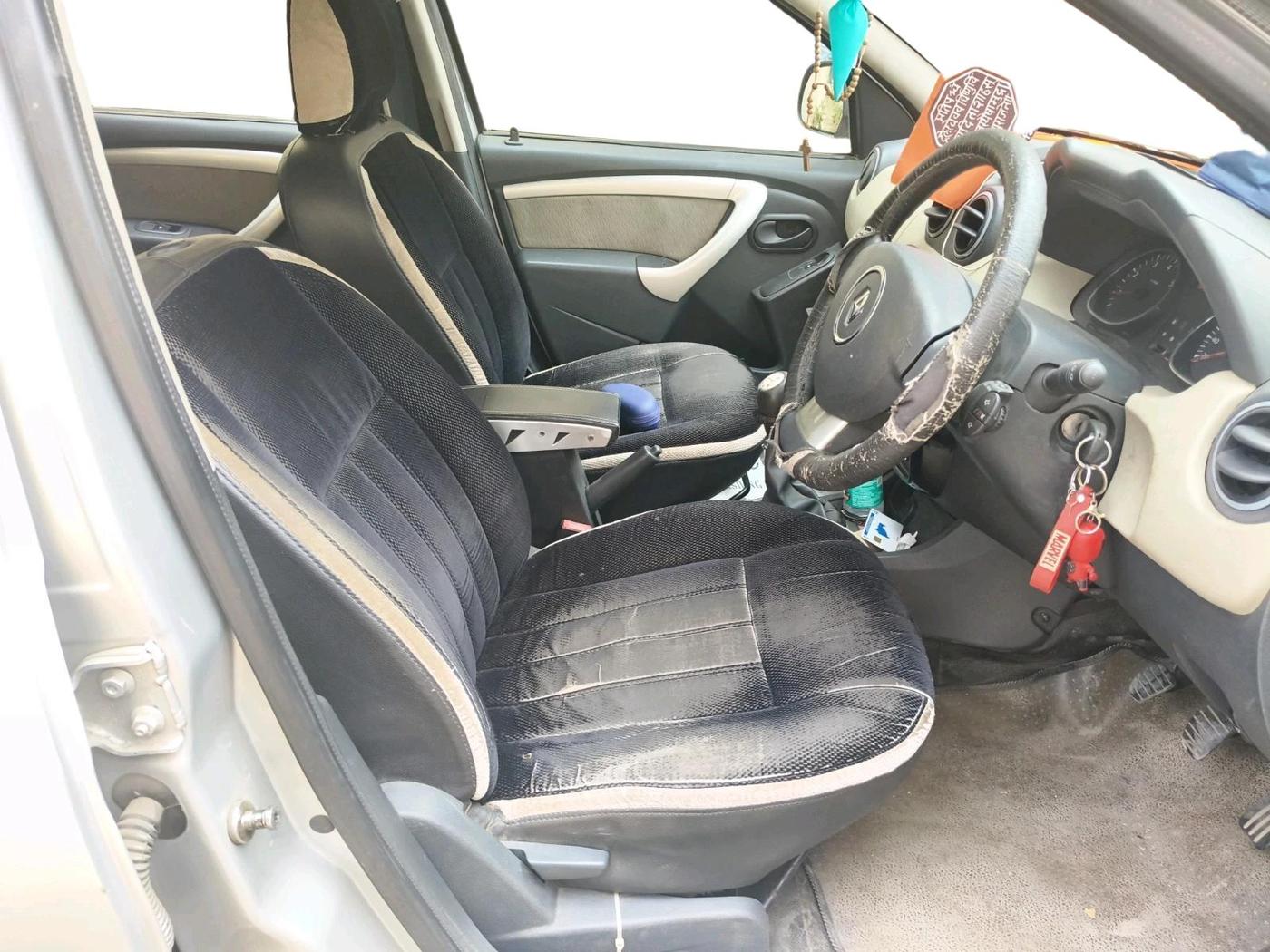 2014 Renault Duster 85 PS RXL DIESEL, Diesel, Manual, 68,548 km, interior