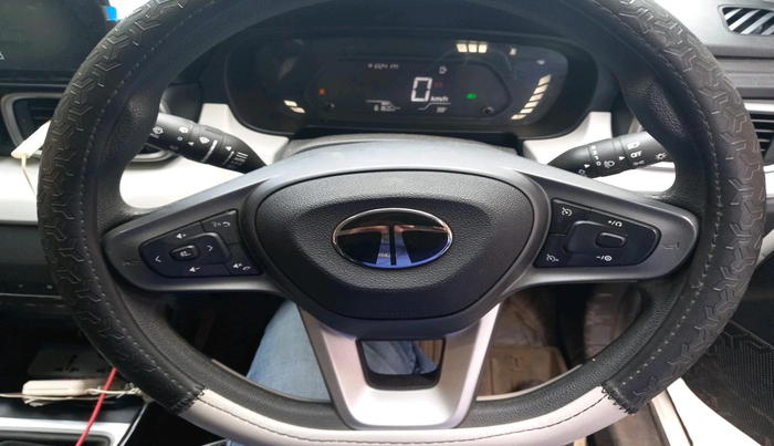 2025 Tata PUNCH Accomplished Plus (S) iCNG, CNG, Manual, 6,160 km, interior