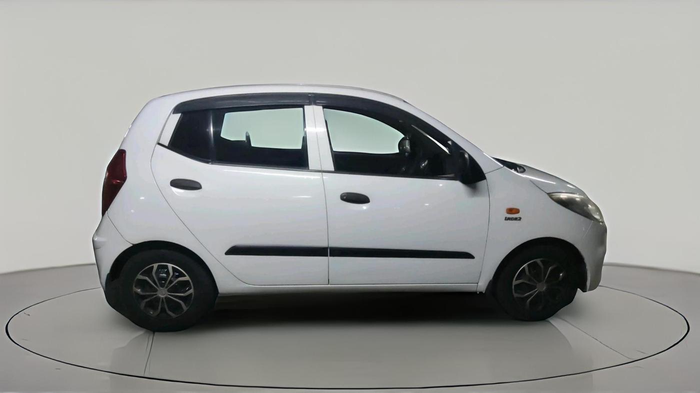 2012 Hyundai i10 ERA 1.1, CNG, Manual, 56,213 km, exterior