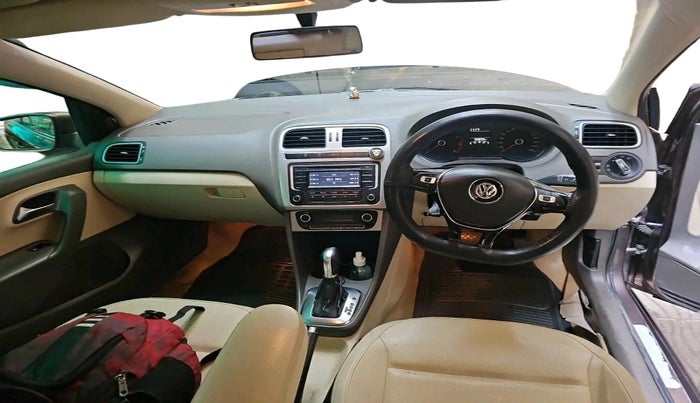 2014 Volkswagen Vento HIGHLINE PETROL AT, Petrol, Automatic, 64,974 km, interior