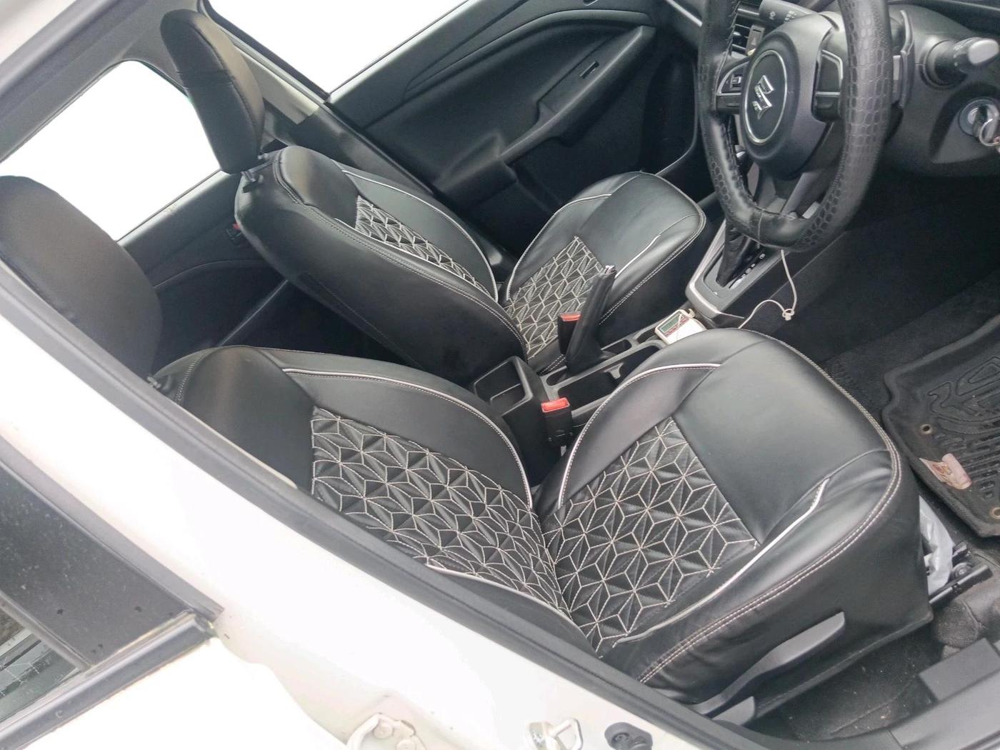 2024 Maruti BREZZA VXI AT SMART HYBRID, Petrol, Automatic, 3,632 km, interior