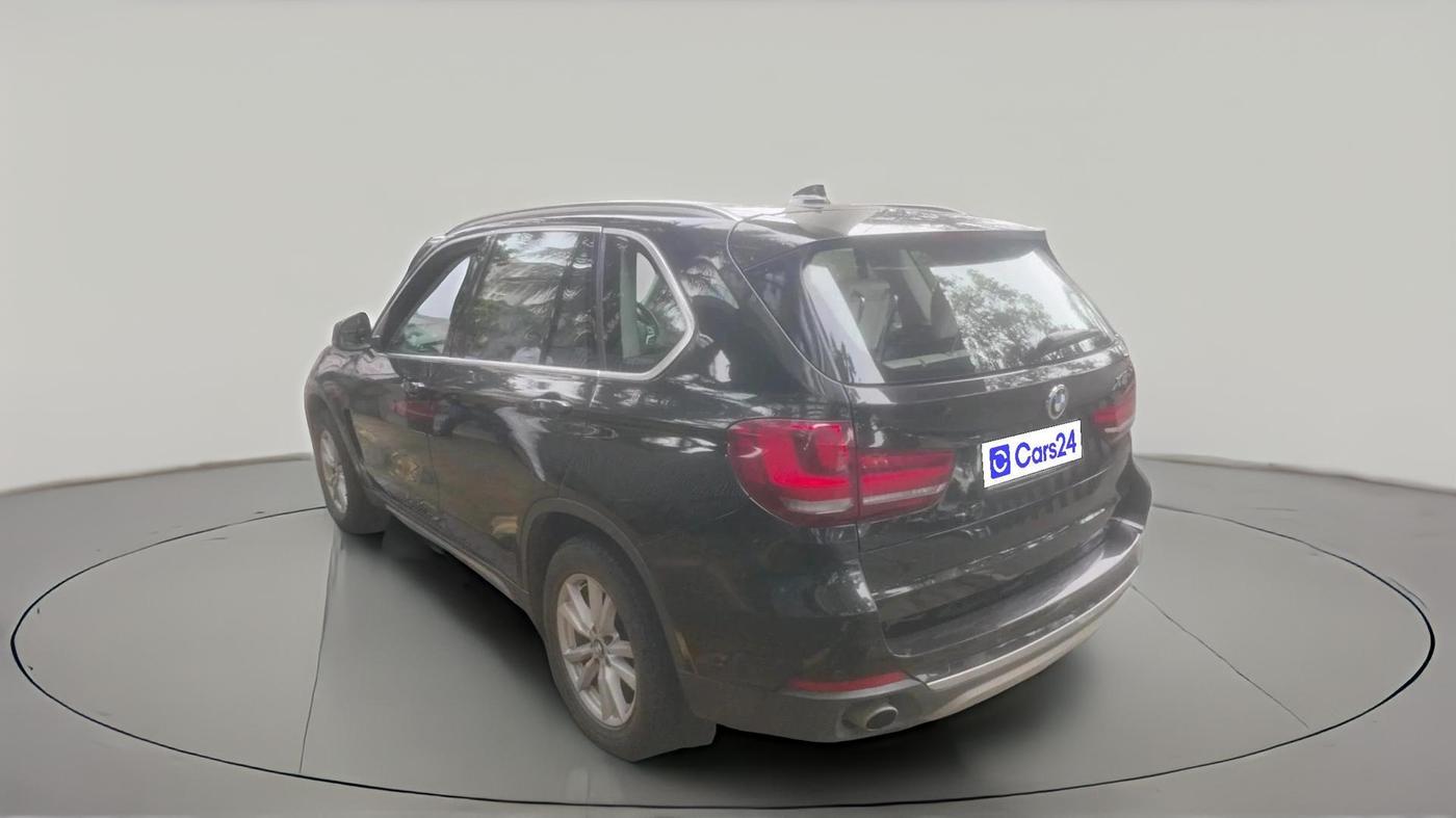 2014 BMW X5 xDrive 30d, Diesel, Automatic, 69,957 km, exterior