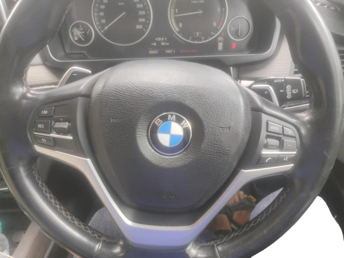 2014 BMW X5 xDrive 30d, Diesel, Automatic, 69,957 km, interior