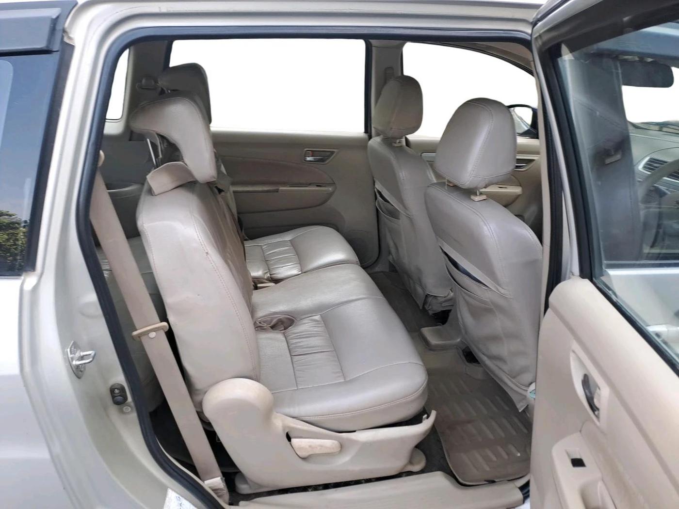 2013 Maruti Ertiga VXI CNG, CNG, Manual, 1,60,760 km, interior