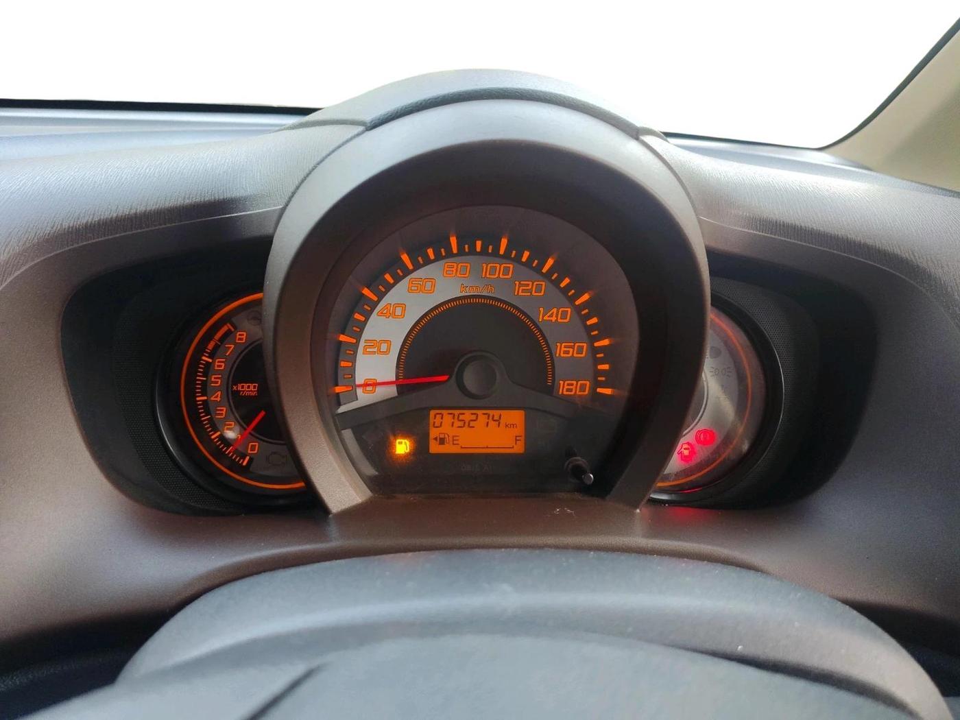 2013 Honda Brio S MT, Petrol, Manual, 75,274 km, interior