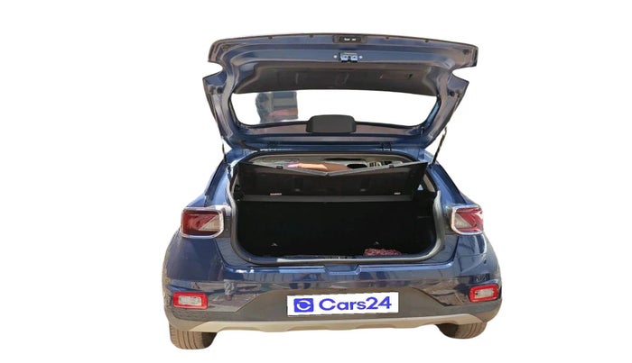 2021 Hyundai VENUE S+ 1.2, Petrol, Manual, 41,942 km, exterior