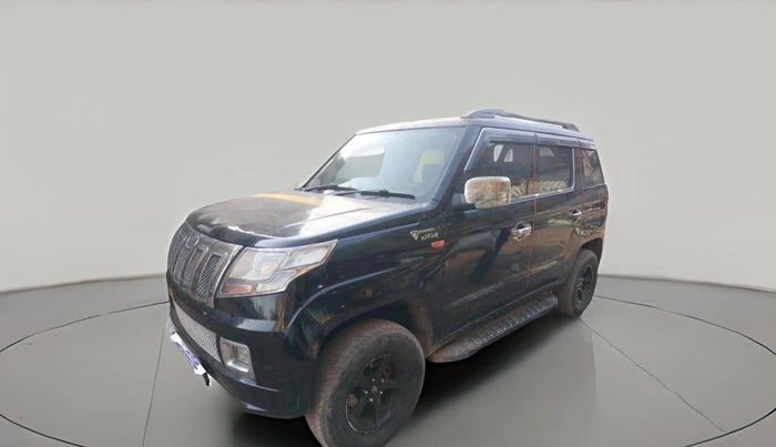 2015 Mahindra TUV300 T4 PLUS, Diesel, Manual, 1,33,708 km, exterior