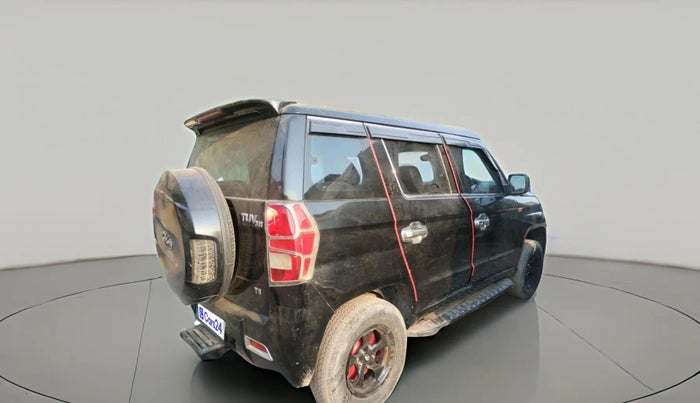 2015 Mahindra TUV300 T4 PLUS, Diesel, Manual, 1,33,708 km, exterior