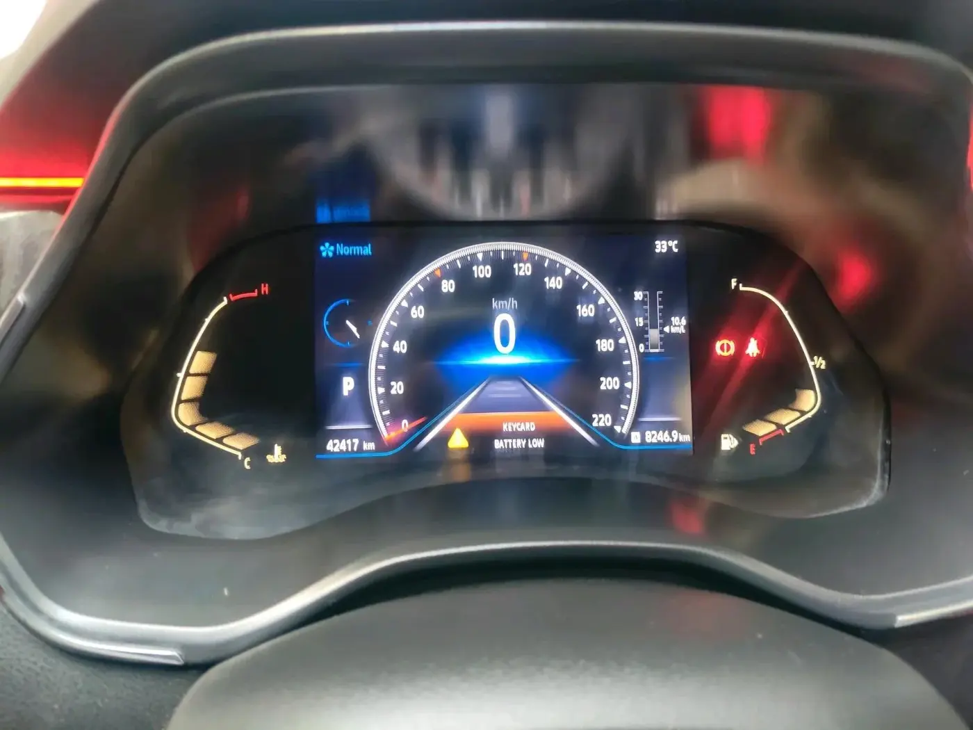 2022 Renault Kiger RXZ AMT DUAL TONE, Petrol, Automatic, 42,417 km, interior