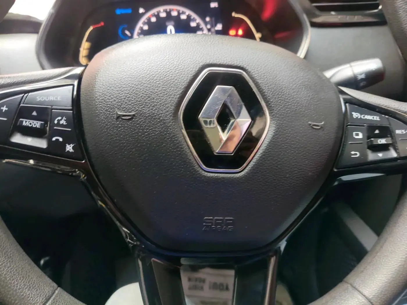 2022 Renault Kiger RXZ AMT DUAL TONE, Petrol, Automatic, 42,417 km, interior