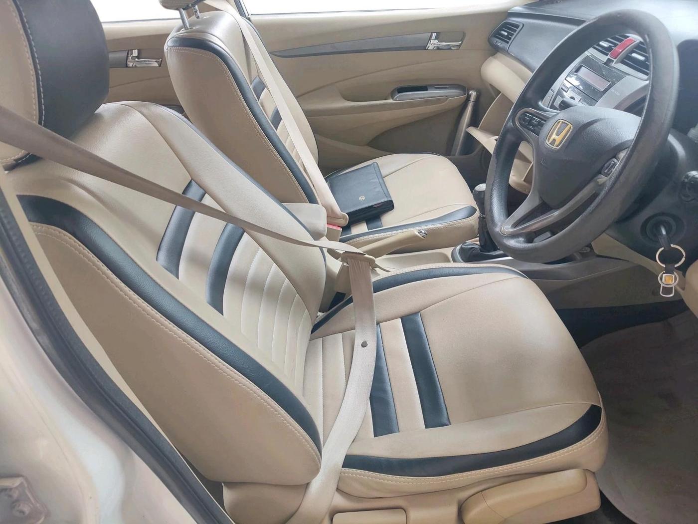 2012 Honda City 1.5L I-VTEC V MT, Petrol, Manual, 1,20,560 km, interior