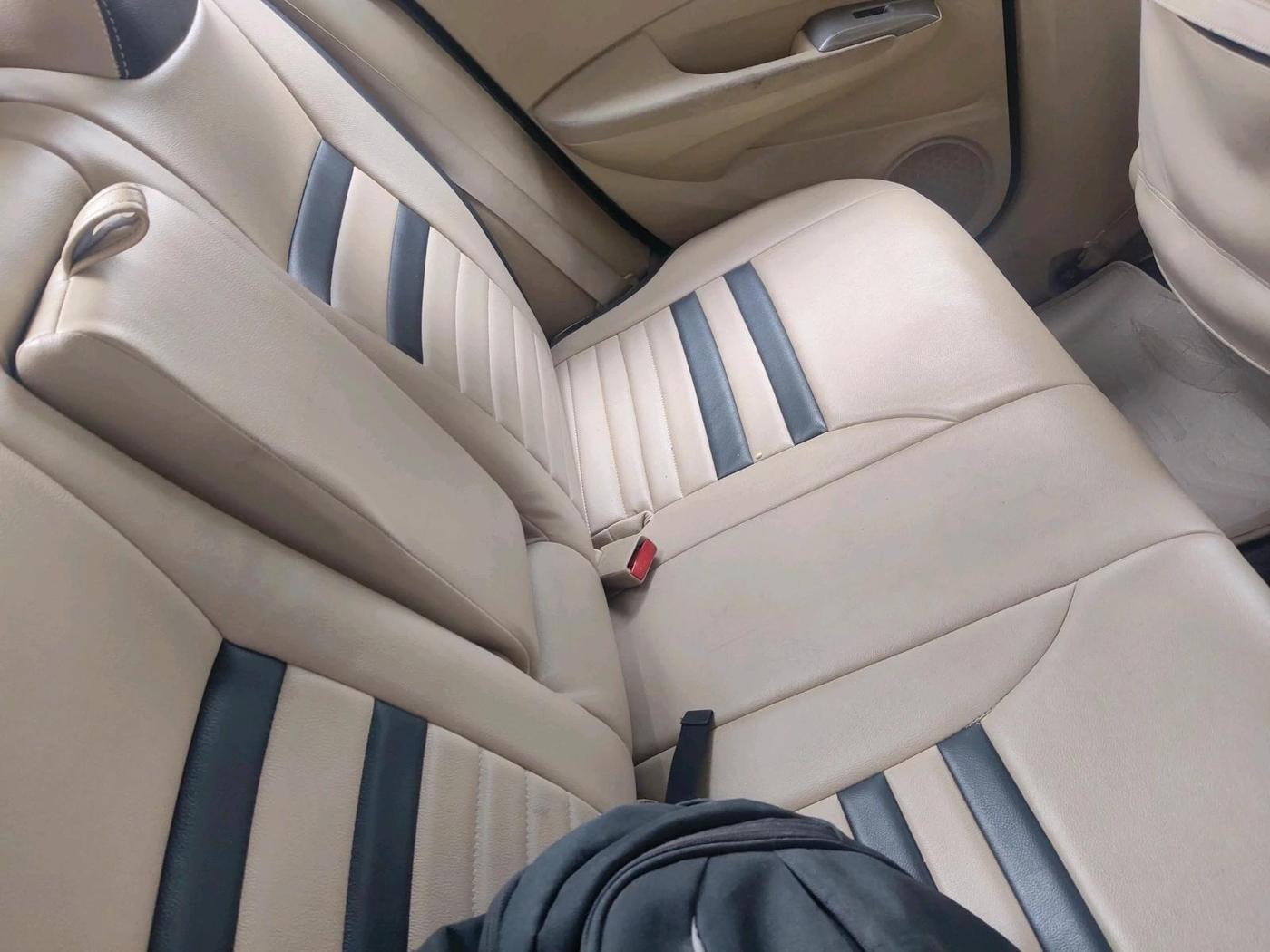 2012 Honda City 1.5L I-VTEC V MT, Petrol, Manual, 1,20,560 km, interior