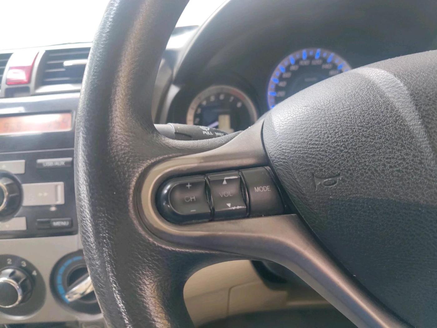2012 Honda City 1.5L I-VTEC V MT, Petrol, Manual, 1,20,560 km, interior