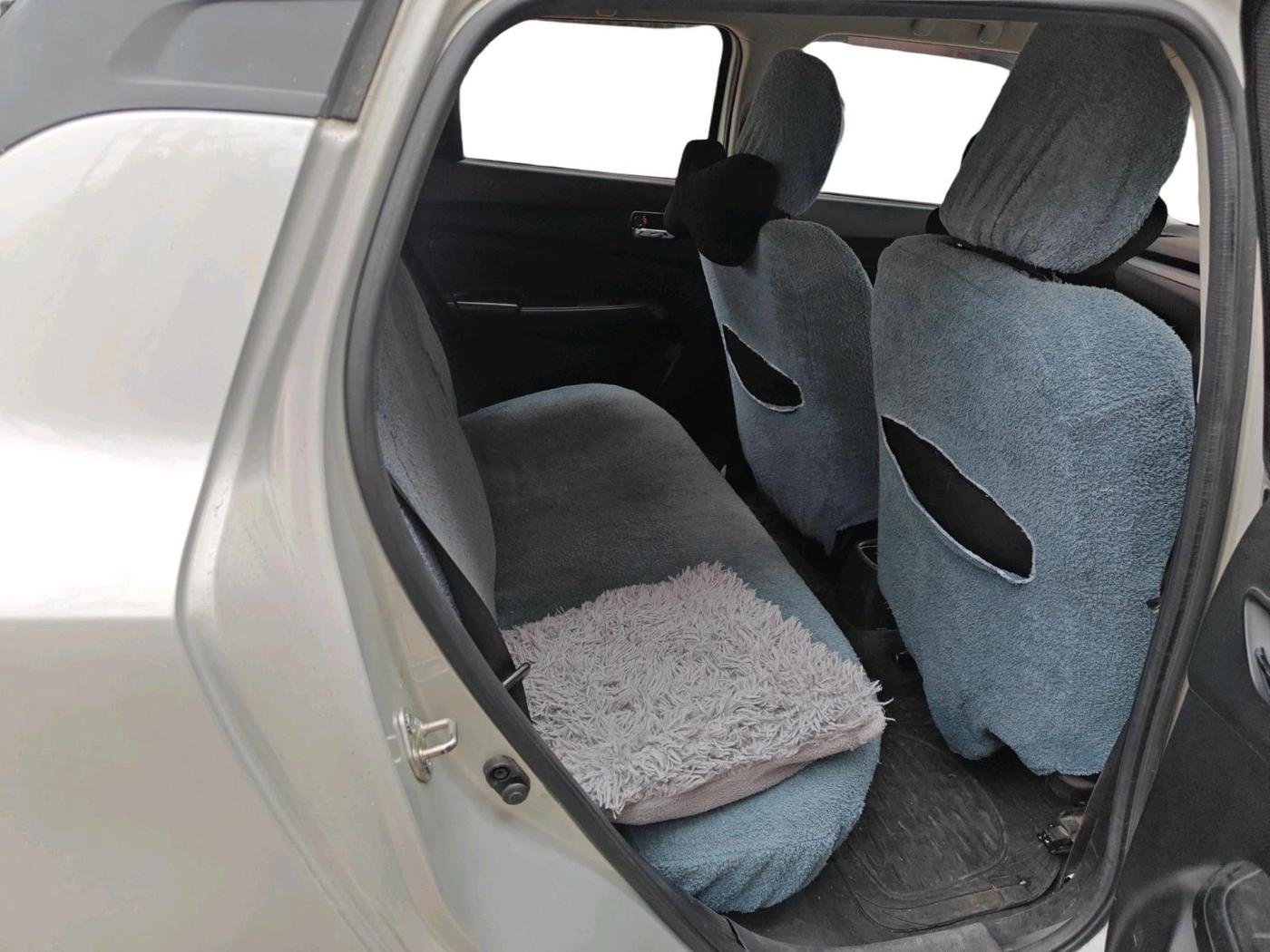 2020 Maruti Swift VXI, Petrol, Manual, 23,407 km, interior