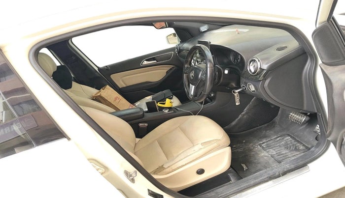 2013 Mercedes Benz B Class B 180 SPORTS PETROL, Petrol, Automatic, 87,712 km, interior