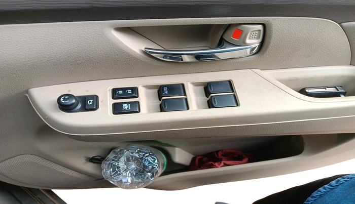 2022 Maruti Ertiga VXI SHVS, Petrol, Manual, 21,702 km, interior