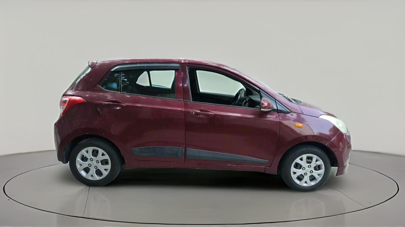 2015 Hyundai Grand i10 MAGNA 1.1 CRDI, Diesel, Manual, 1,20,000 km, exterior