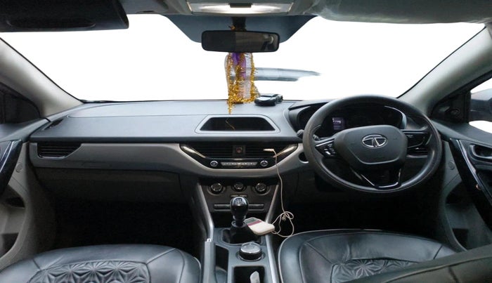 2018 Tata NEXON XM PETROL, Petrol, Manual, 47,286 km, interior