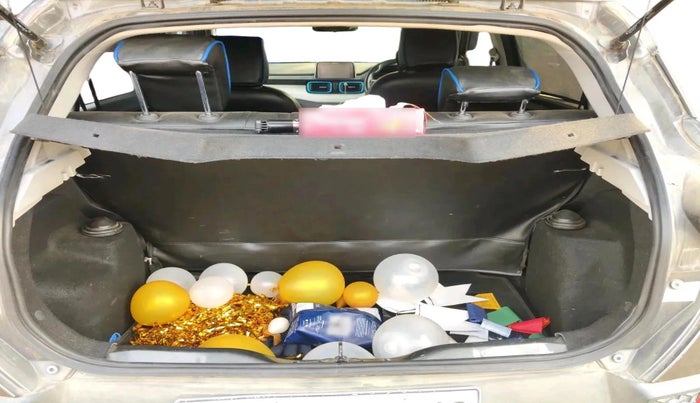 2022 Tata PUNCH CREATIVE  AMT, Petrol, Automatic, 58,020 km, exterior