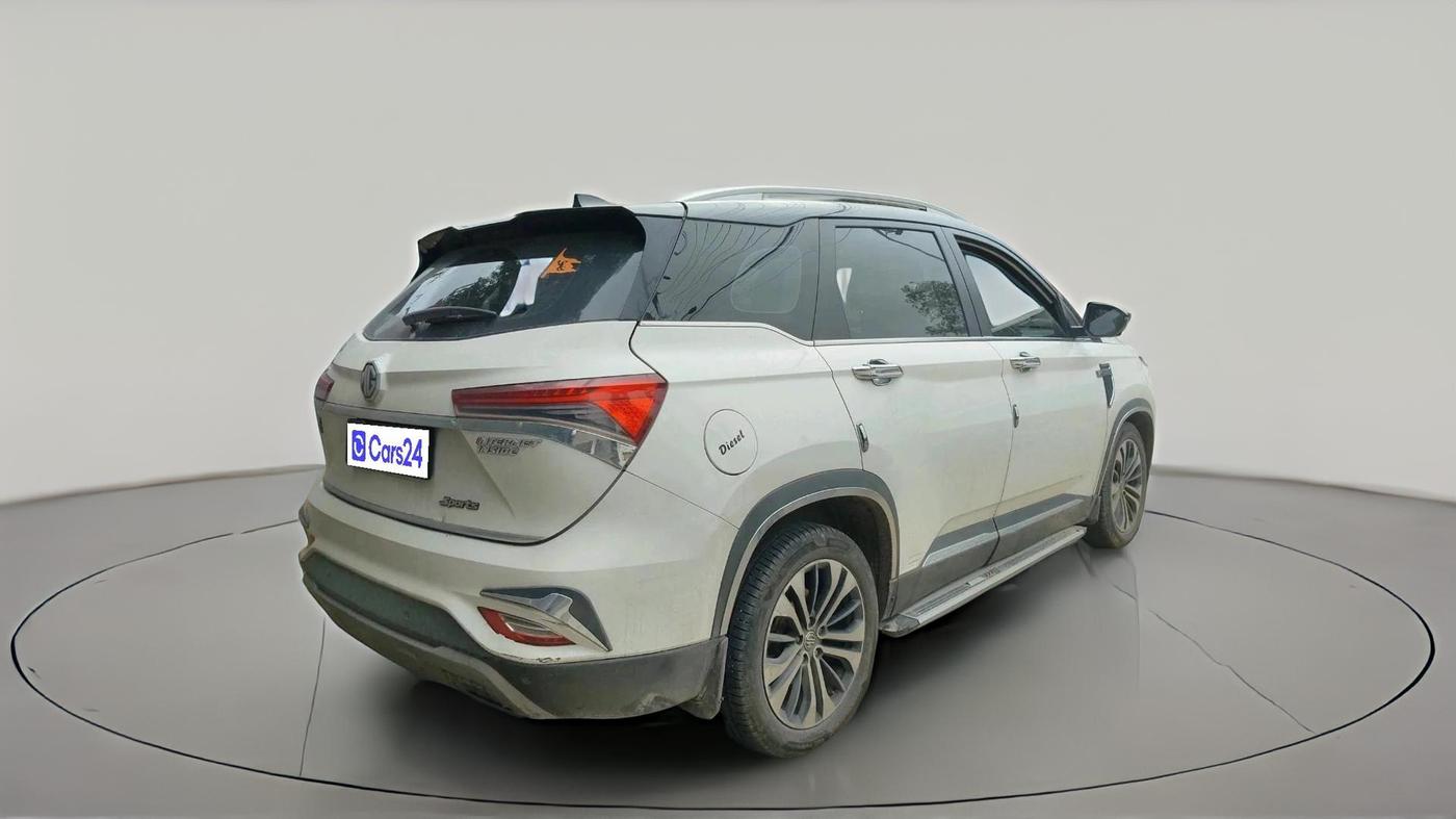 2021 MG HECTOR PLUS SHARP 2.0 DIESEL TURBO MT 6-STR, Diesel, Manual, 1,44,881 km, exterior