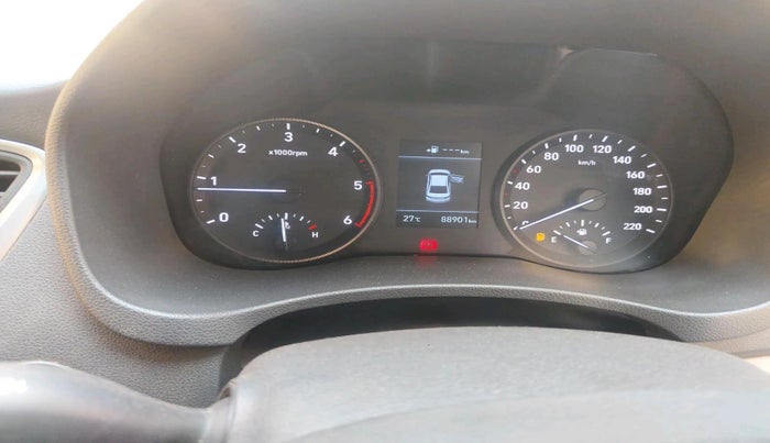 2019 Hyundai Verna 1.6 CRDI SX, Diesel, Manual, 88,901 km, interior