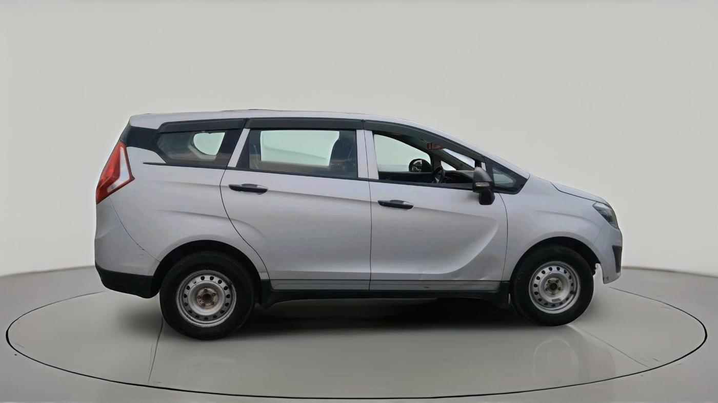 2019 Mahindra MARAZZO M2 8 STR, Diesel, Manual, 2,01,222 km, exterior