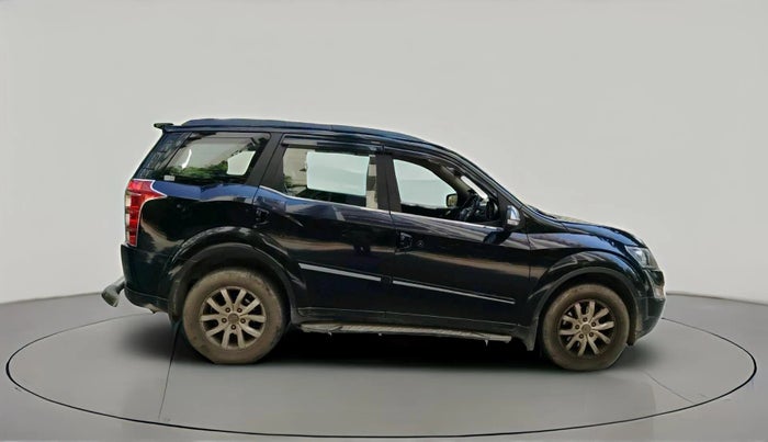 2016 Mahindra XUV500 W10, Diesel, Manual, 47,530 km, exterior