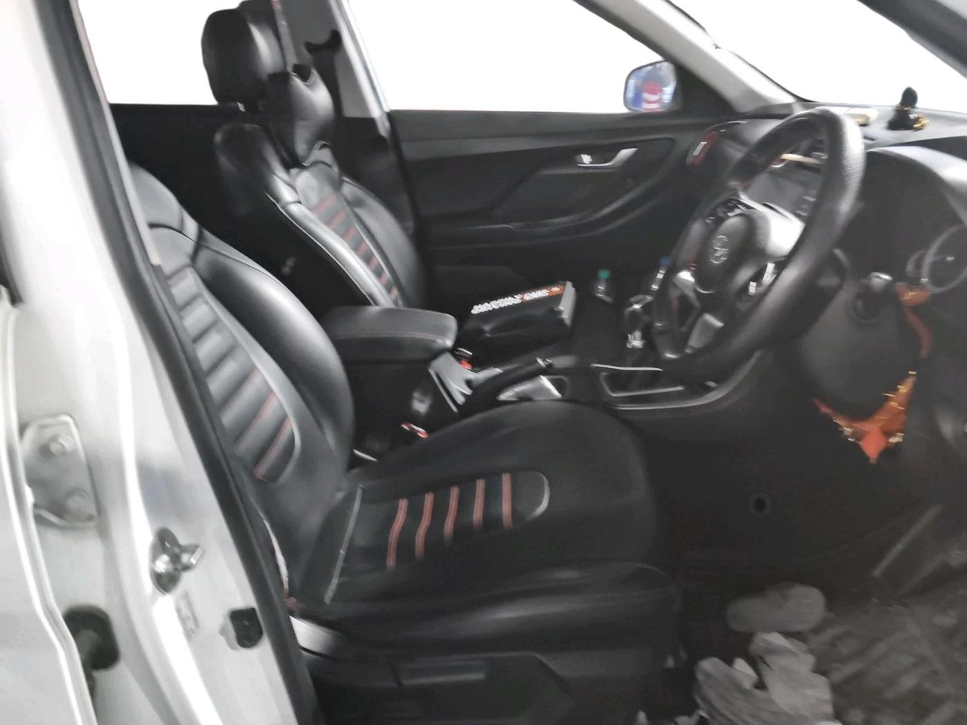2022 Hyundai Creta S PLUS KNIGHT 1.5 DIESEL DUAL TONE, Diesel, Manual, 68,535 km, interior