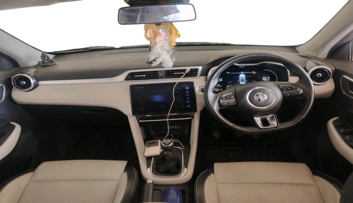 2022 MG ASTOR SHARP 1.5 MT, Petrol, Manual, 40,674 km, interior