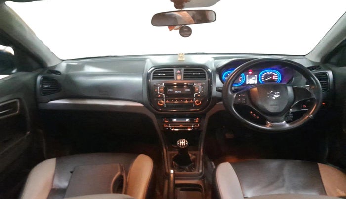 2016 Maruti Vitara Brezza ZDI, Diesel, Manual, 1,40,200 km, interior