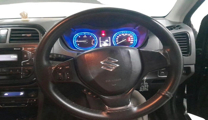 2016 Maruti Vitara Brezza ZDI, Diesel, Manual, 1,40,200 km, interior