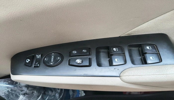 2019 Hyundai Verna 1.6 CRDI SX, Diesel, Manual, 1,38,574 km, interior
