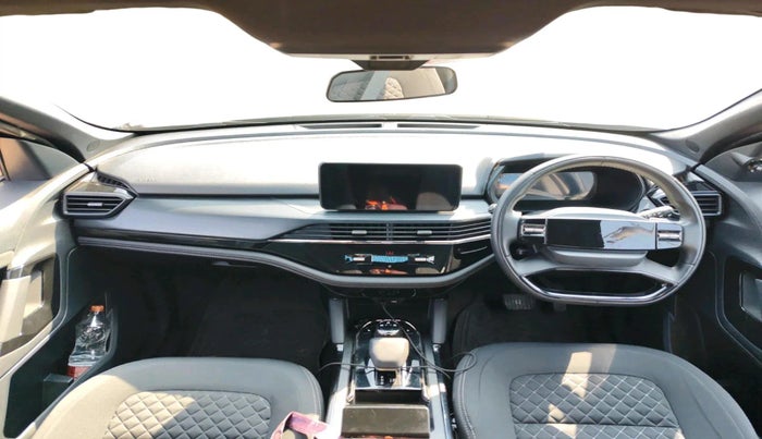 2025 Tata Harrier PURE PLUS S DARK EDITION AT, Diesel, Automatic, 11,660 km, interior