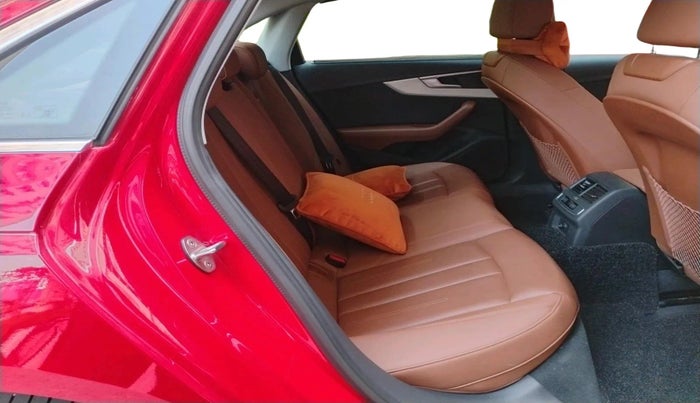 2023 Audi A4 40 TFSI  PREMIUM PLUS, Petrol, Automatic, 33,606 km, interior