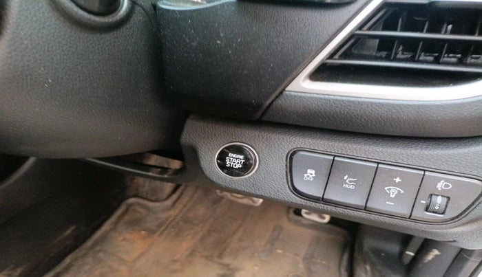 2021 KIA SELTOS GTX PLUS AT 1.5 DIESEL, Diesel, Automatic, 1,17,653 km, interior