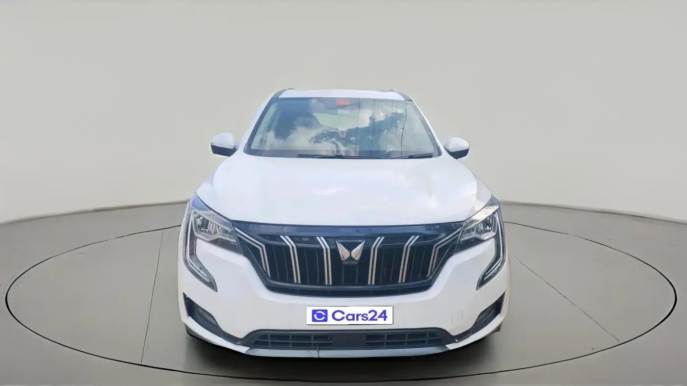 2023 Mahindra XUV700 AX 7 LUXURY D AWD AT 7 STR, Diesel, Automatic, 96,340 km, exterior