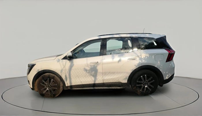 2023 Mahindra XUV700 AX 7 LUXURY D AWD AT 7 STR, Diesel, Automatic, 96,340 km, exterior