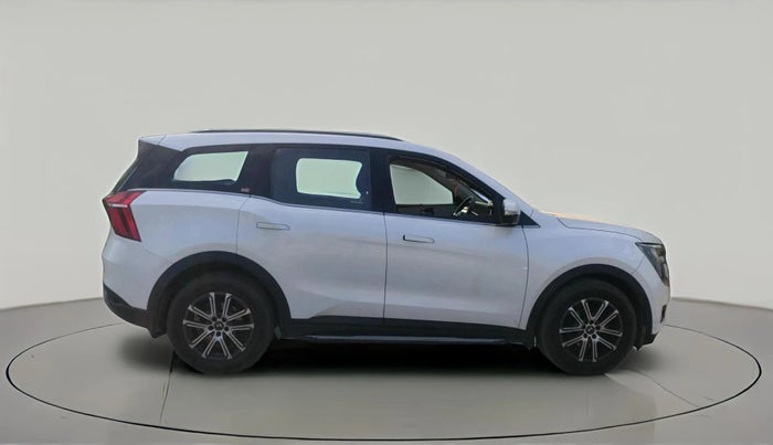 2023 Mahindra XUV700 AX 7 LUXURY D AWD AT 7 STR, Diesel, Automatic, 96,340 km, exterior