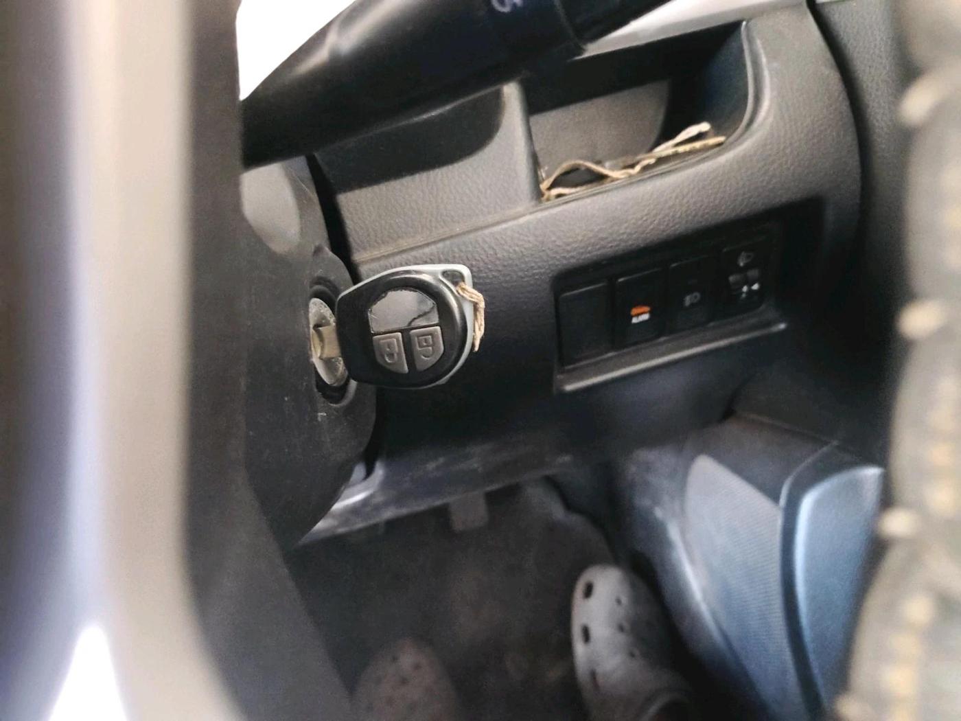 2013 Maruti Swift VDI, Diesel, Manual, 1,64,052 km, interior
