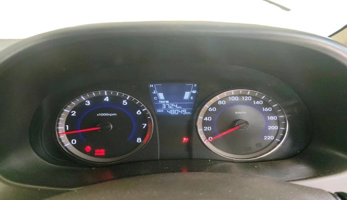 2014 Hyundai Verna FLUIDIC 1.6 VTVT SX, Petrol, Manual, 48,300 km, interior