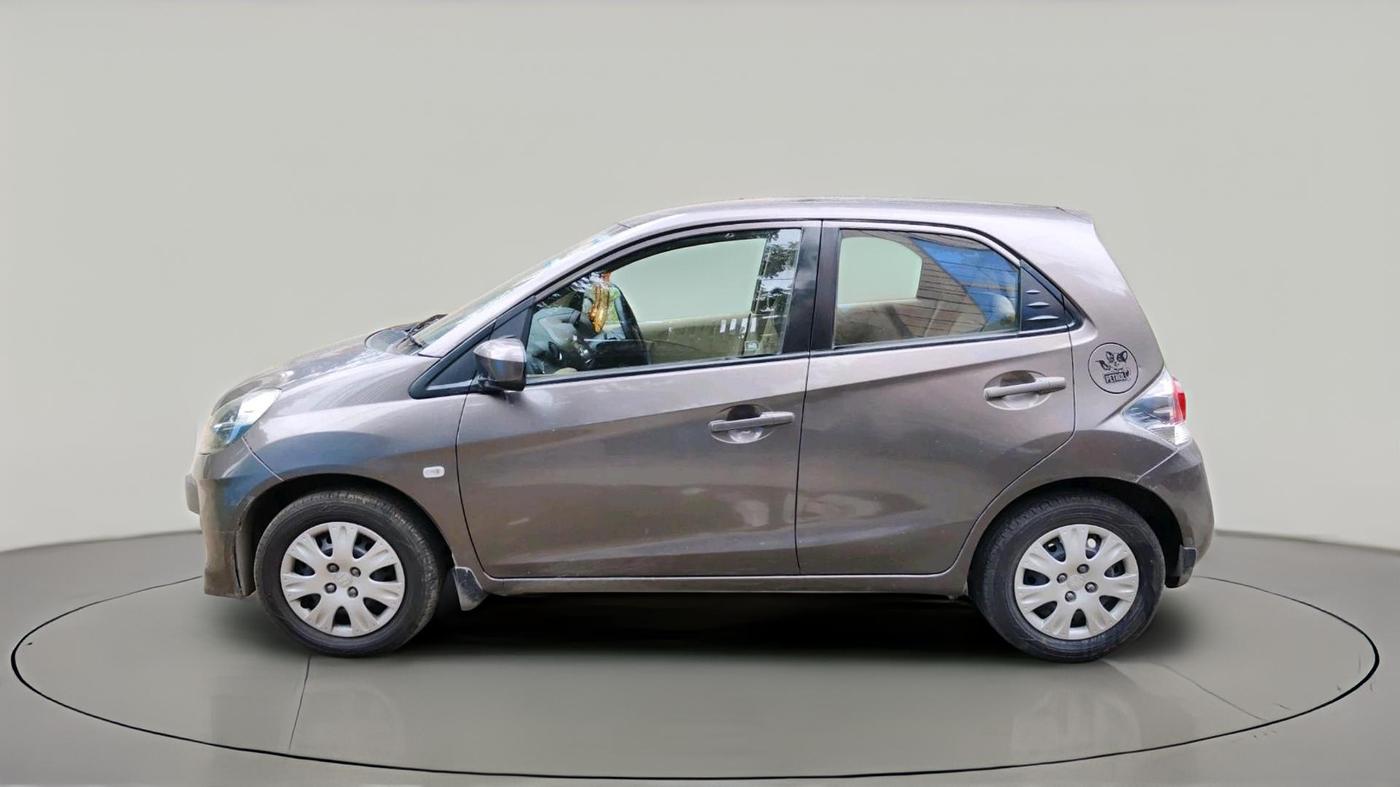 2013 Honda Brio S MT, Petrol, Manual, 51,999 km, exterior