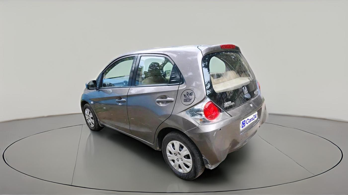 2013 Honda Brio S MT, Petrol, Manual, 51,999 km, exterior