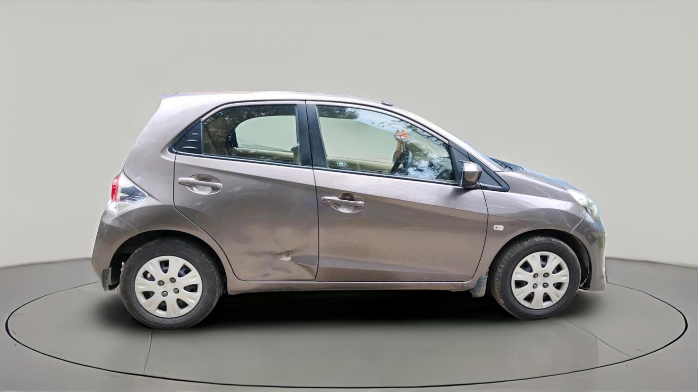2013 Honda Brio S MT, Petrol, Manual, 51,999 km, exterior