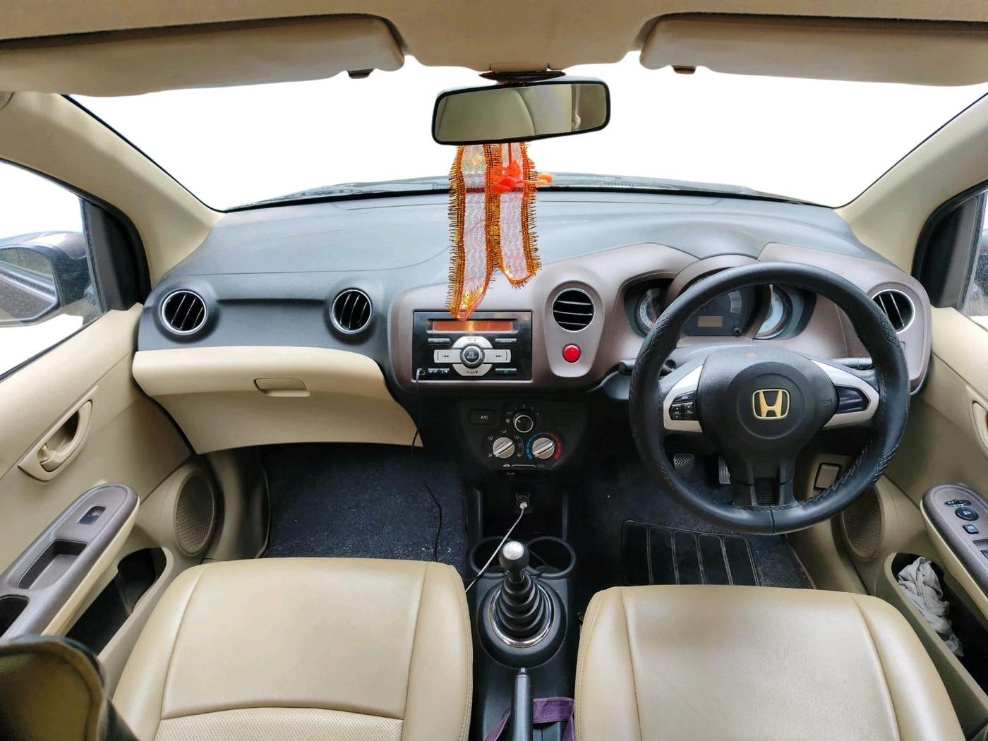 2013 Honda Brio S MT, Petrol, Manual, 51,999 km, interior