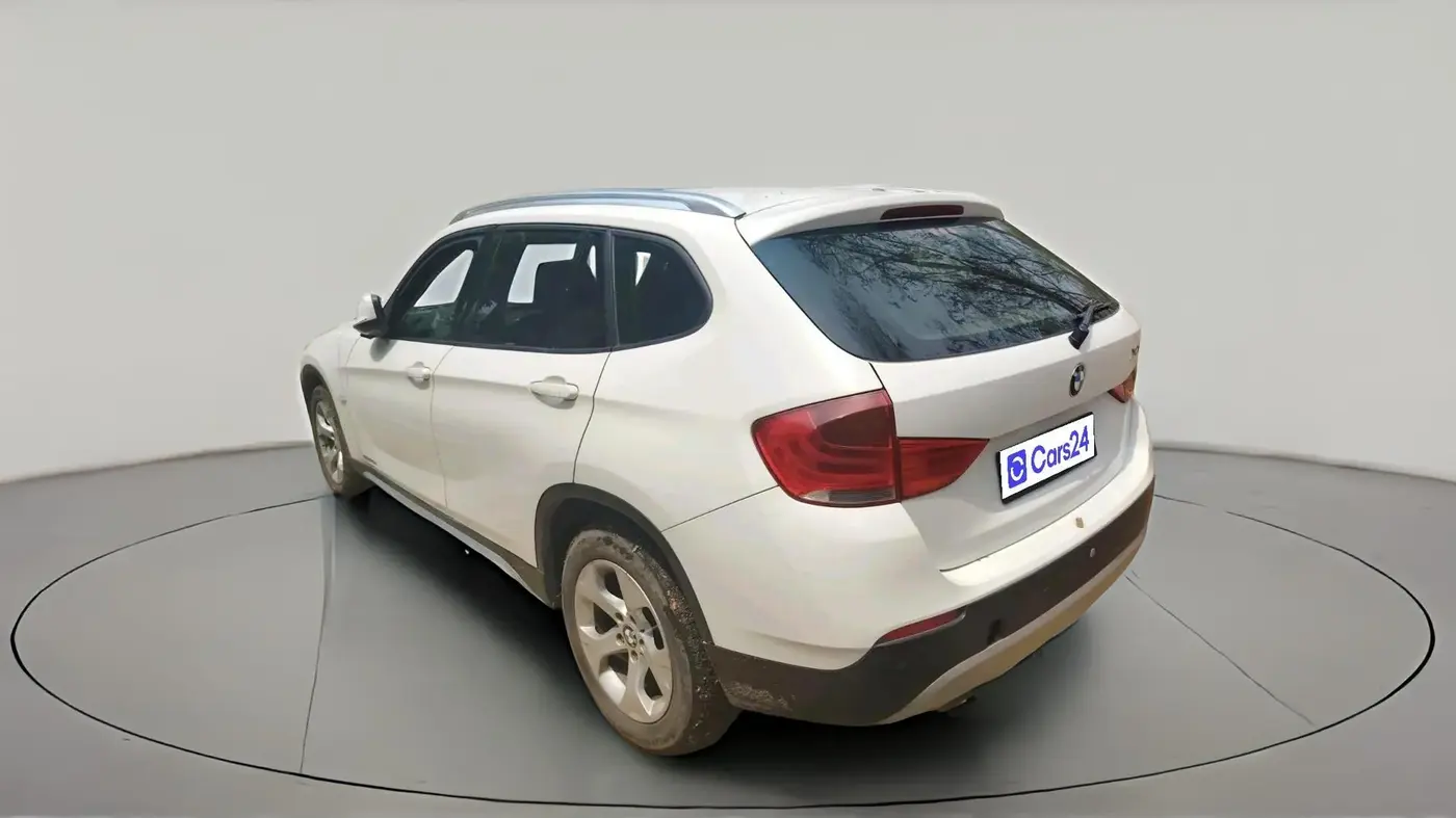 2011 BMW X1 sDrive20d, Diesel, Automatic, 1,20,473 km, exterior