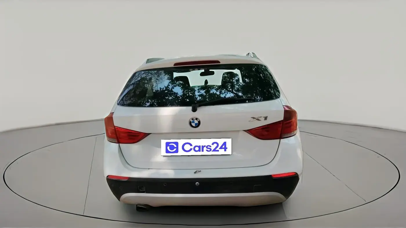 2011 BMW X1 sDrive20d, Diesel, Automatic, 1,20,473 km, exterior